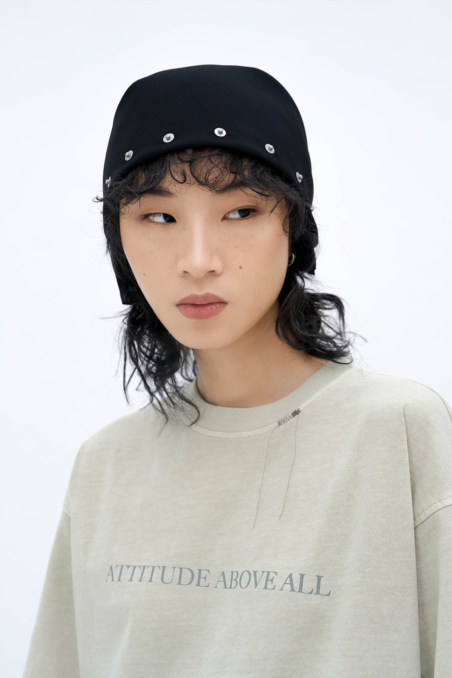 STUDDED BANDANA