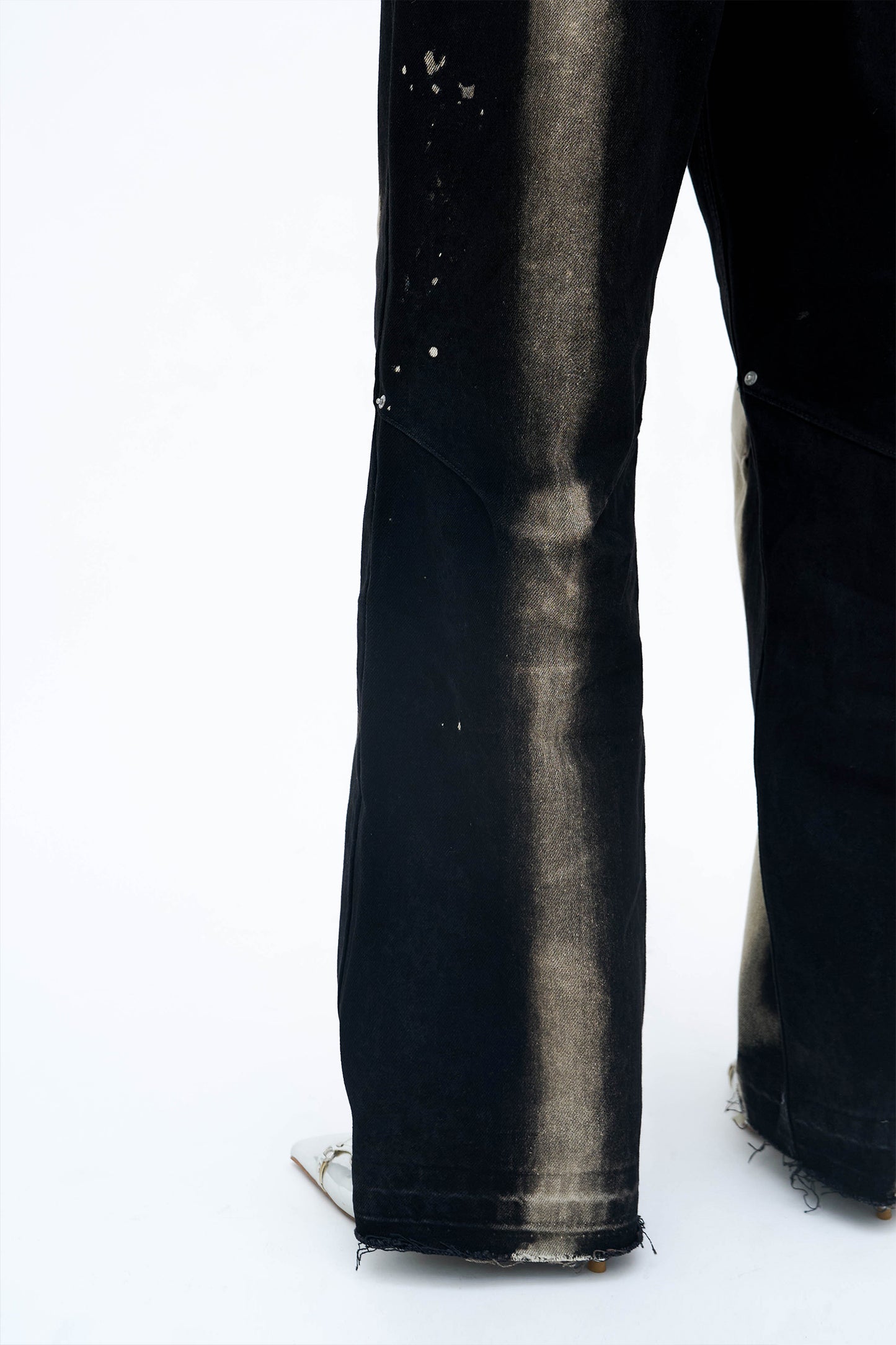 HAND D/BLEACHED JEANS