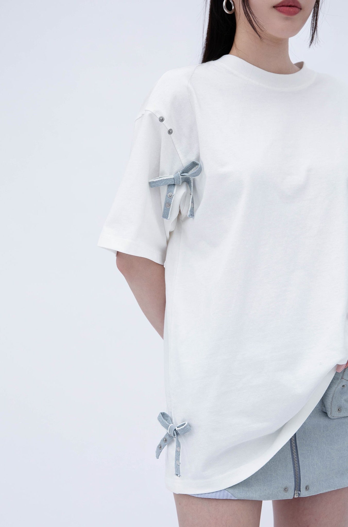 LITTLE RIBBON T-SHIRT (WHITE)