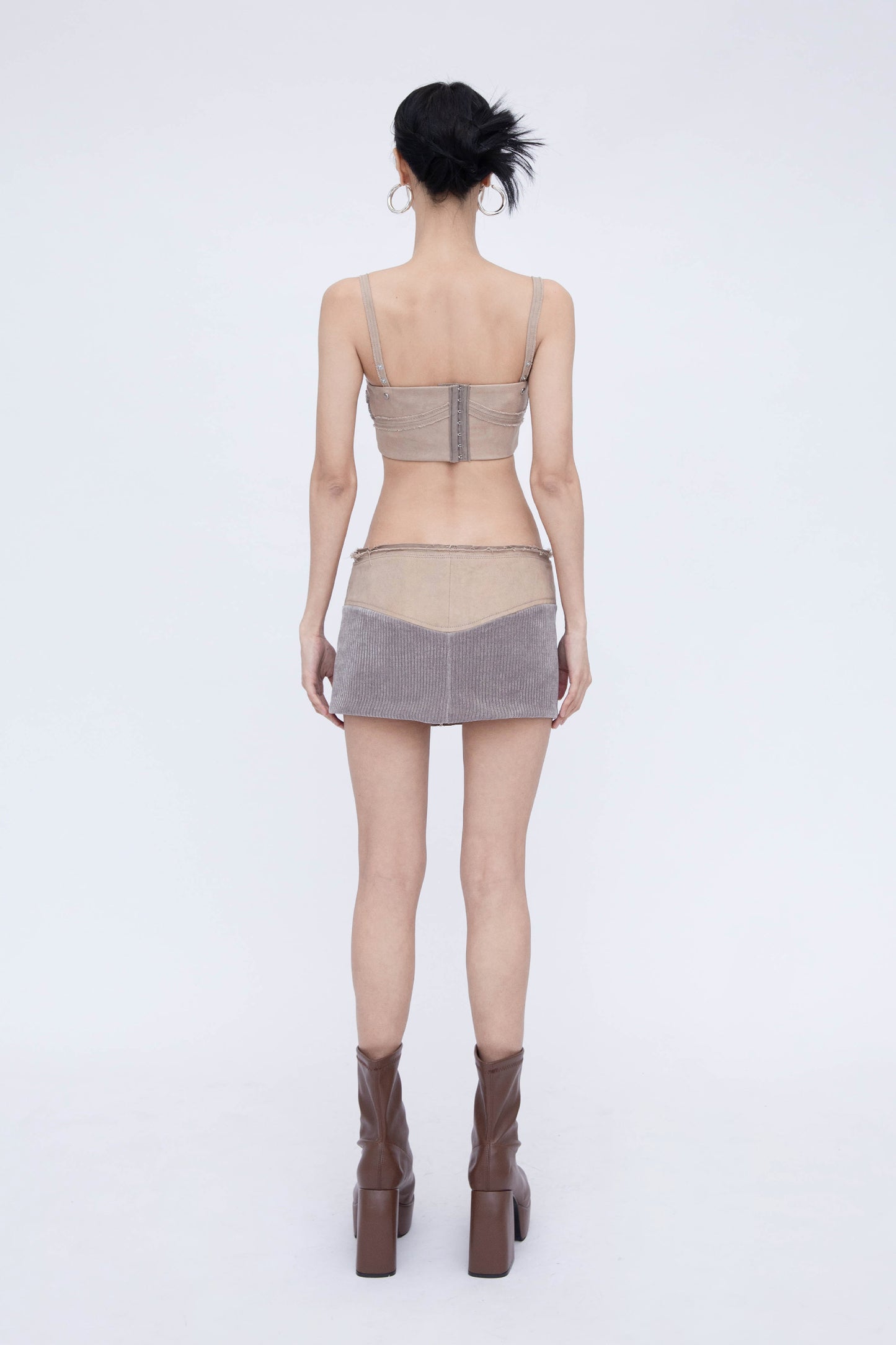CARGO MINI SKIRT (TAUPE)