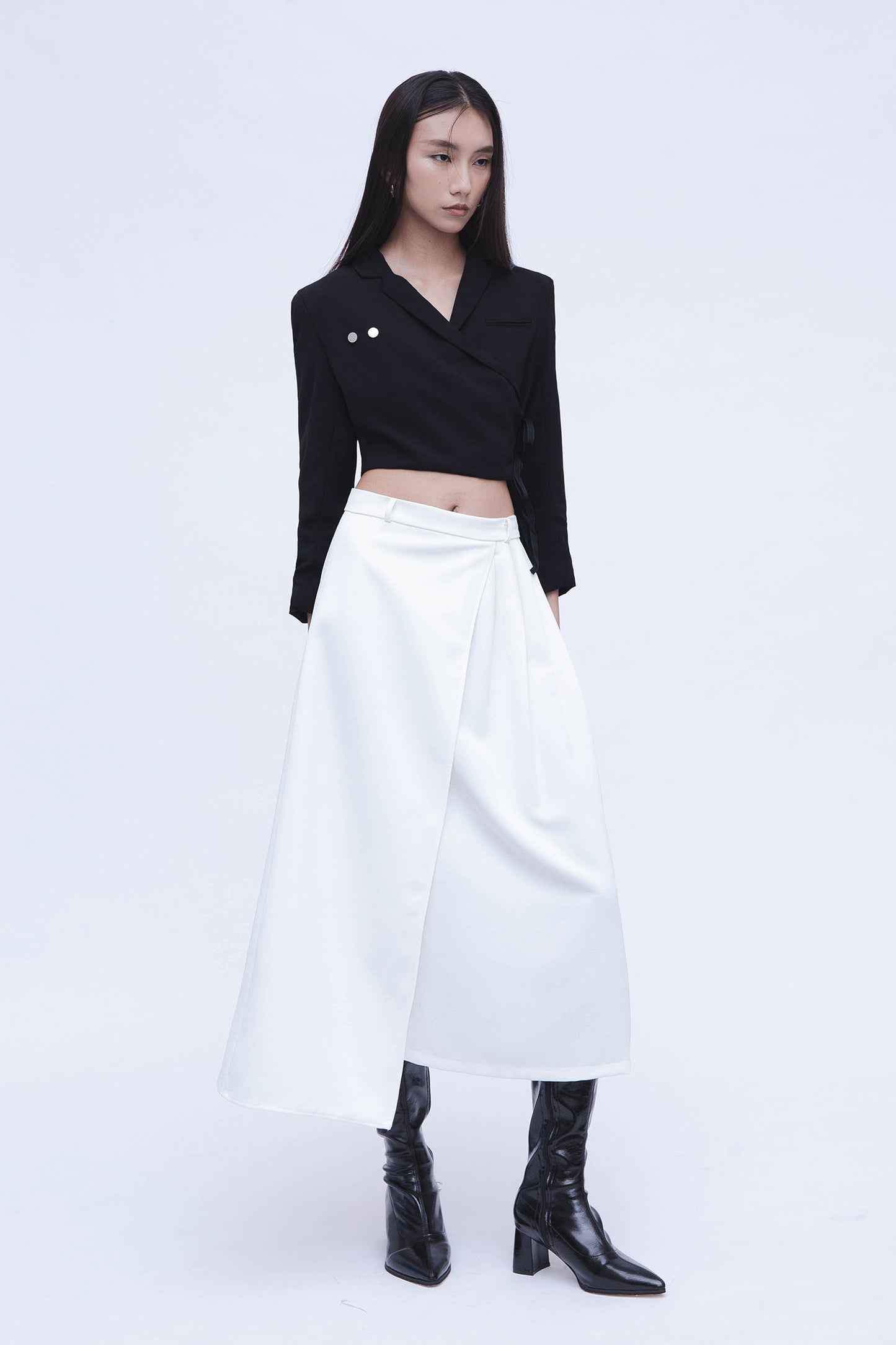SEMI PLEATED SKIRT (WHITE)