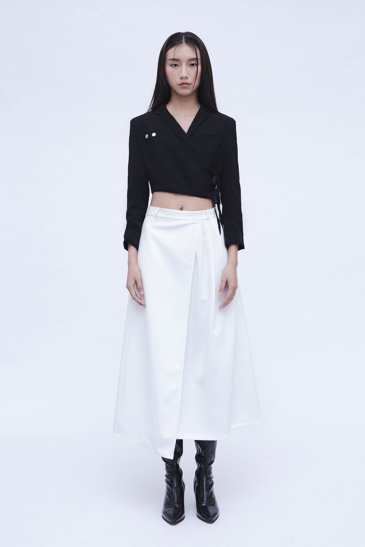 SEMI PLEATED SKIRT (WHITE)