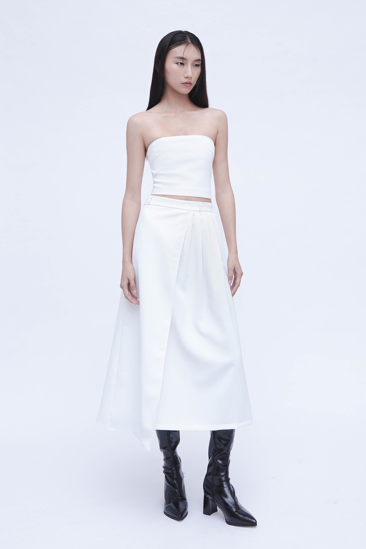 SEMI PLEATED SKIRT (WHITE)