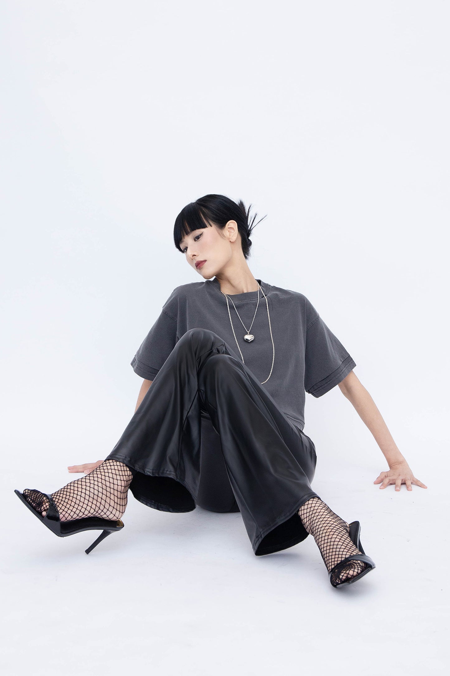 REVERSIBLE CROP T-SHIRT (DARK GREY)