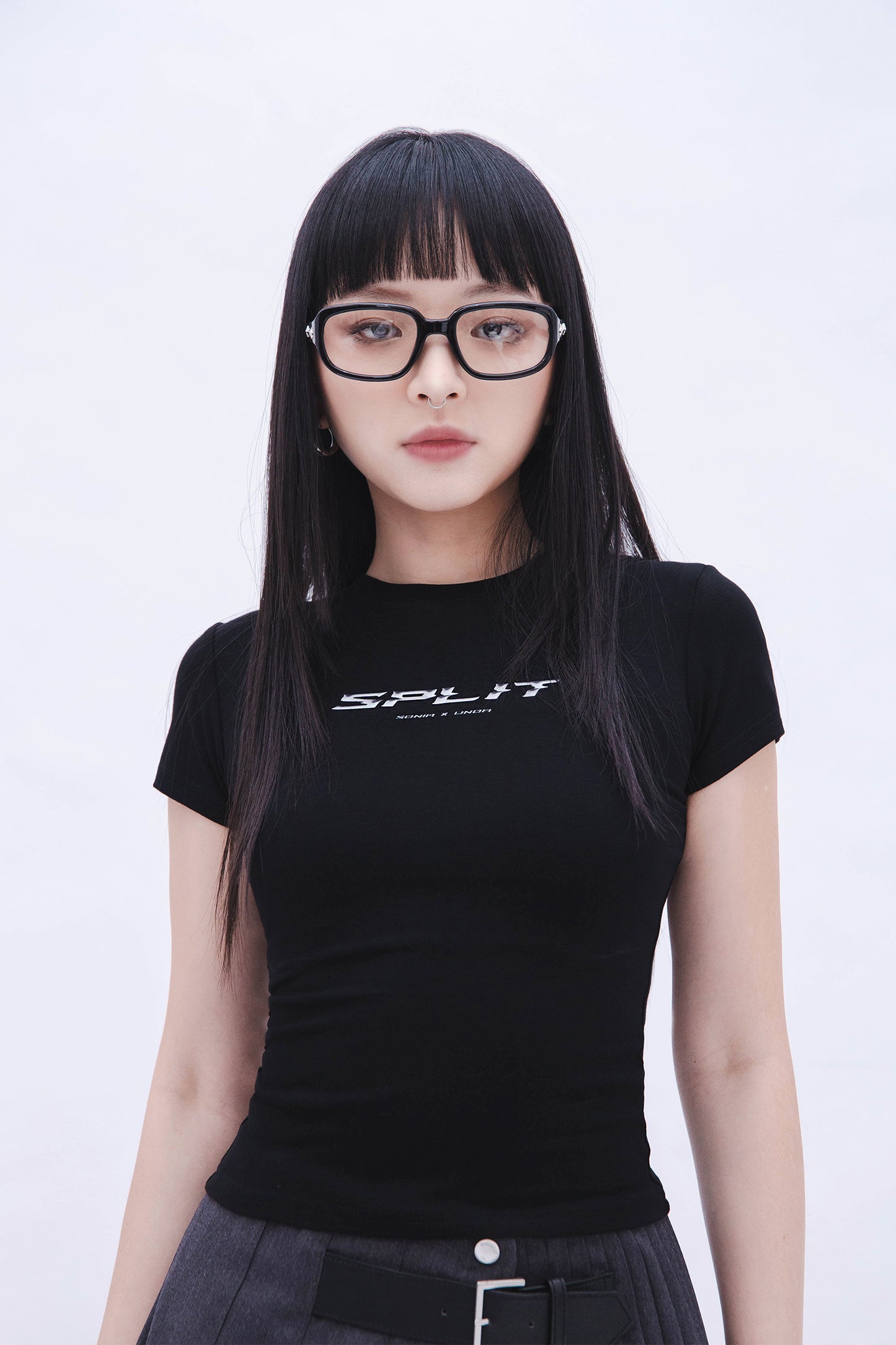 SONIA X UNDA: SPLIT BABY TEE (BLACK)