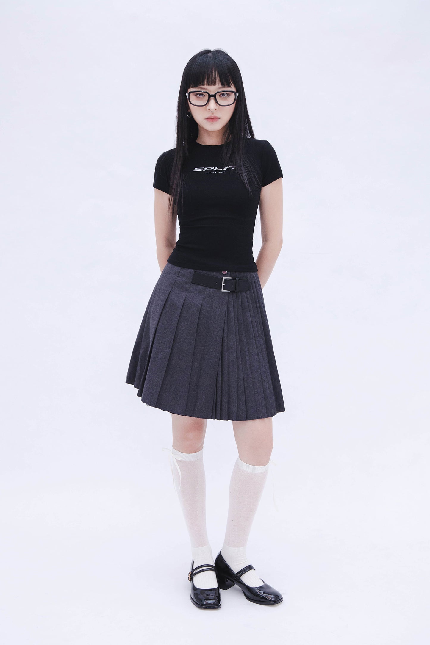 SONIA X UNDA: SPLIT BABY TEE (BLACK)