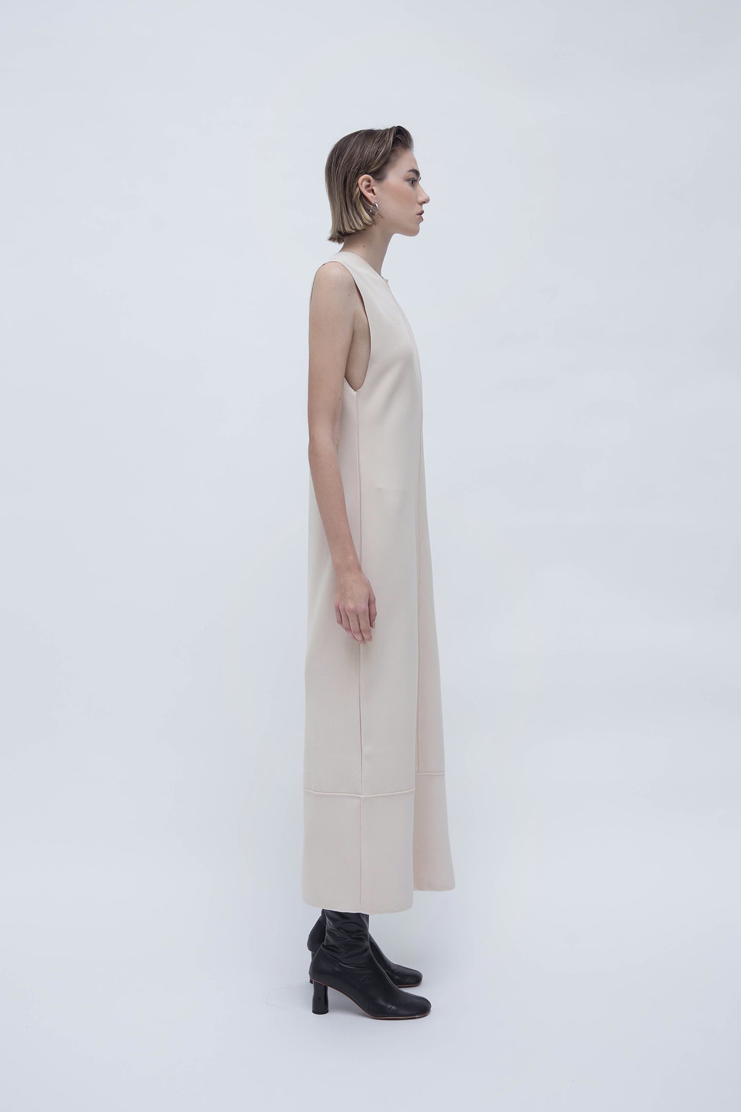 CATIA MAXI DRESS (NUDE)