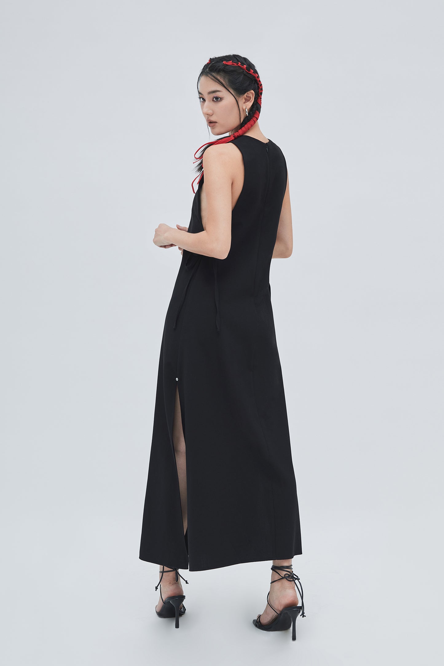 A-LINE MAXI (BLACK)