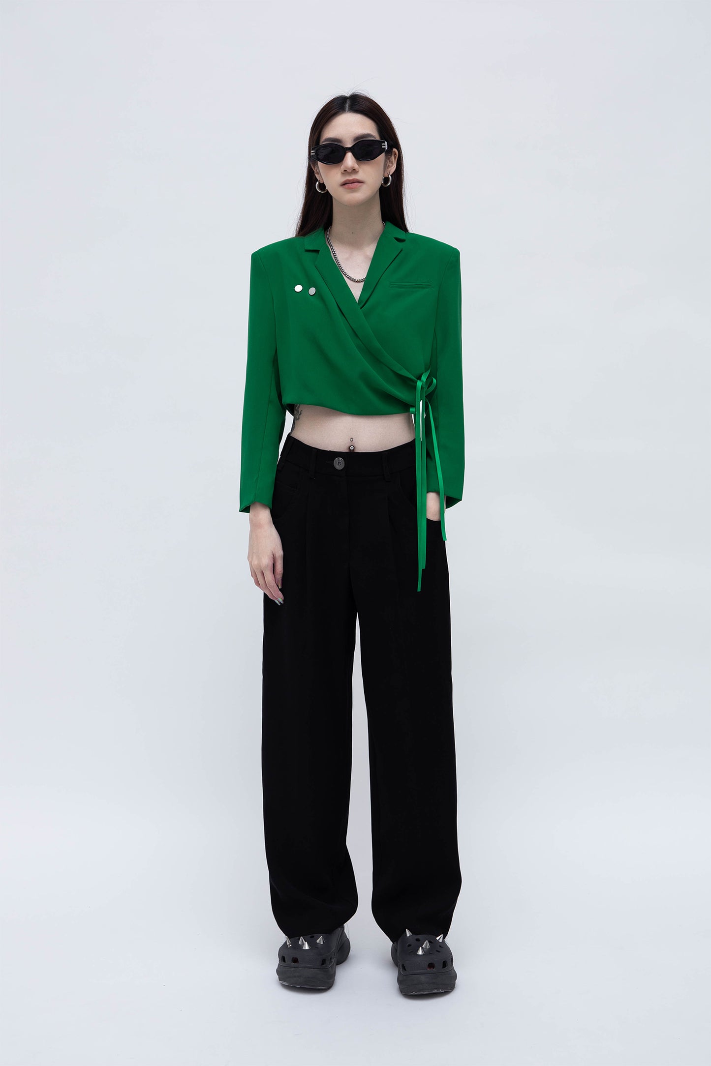 NALA CROP BLAZER (GREEN)