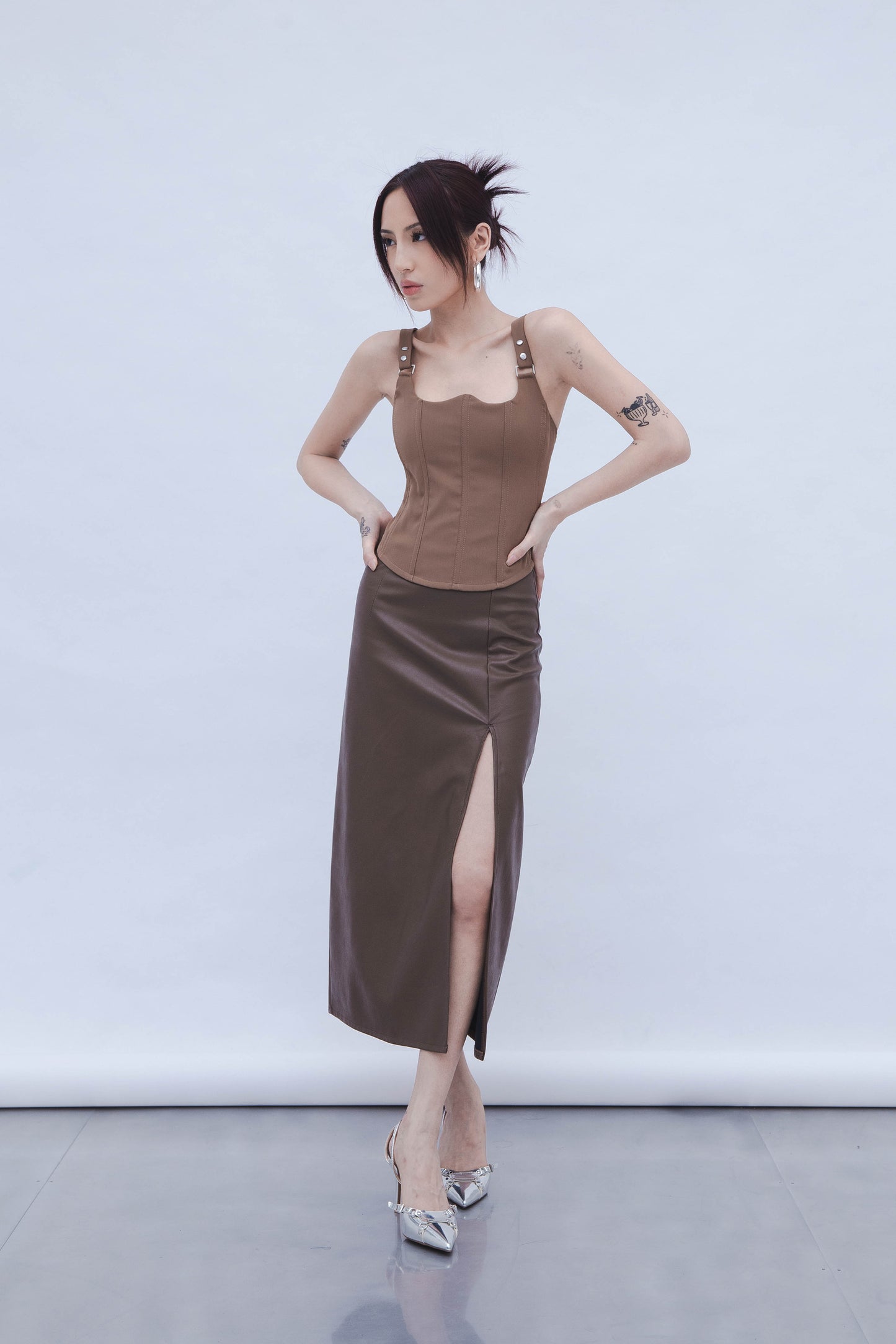 CUT OUT CORSET (BROWN)