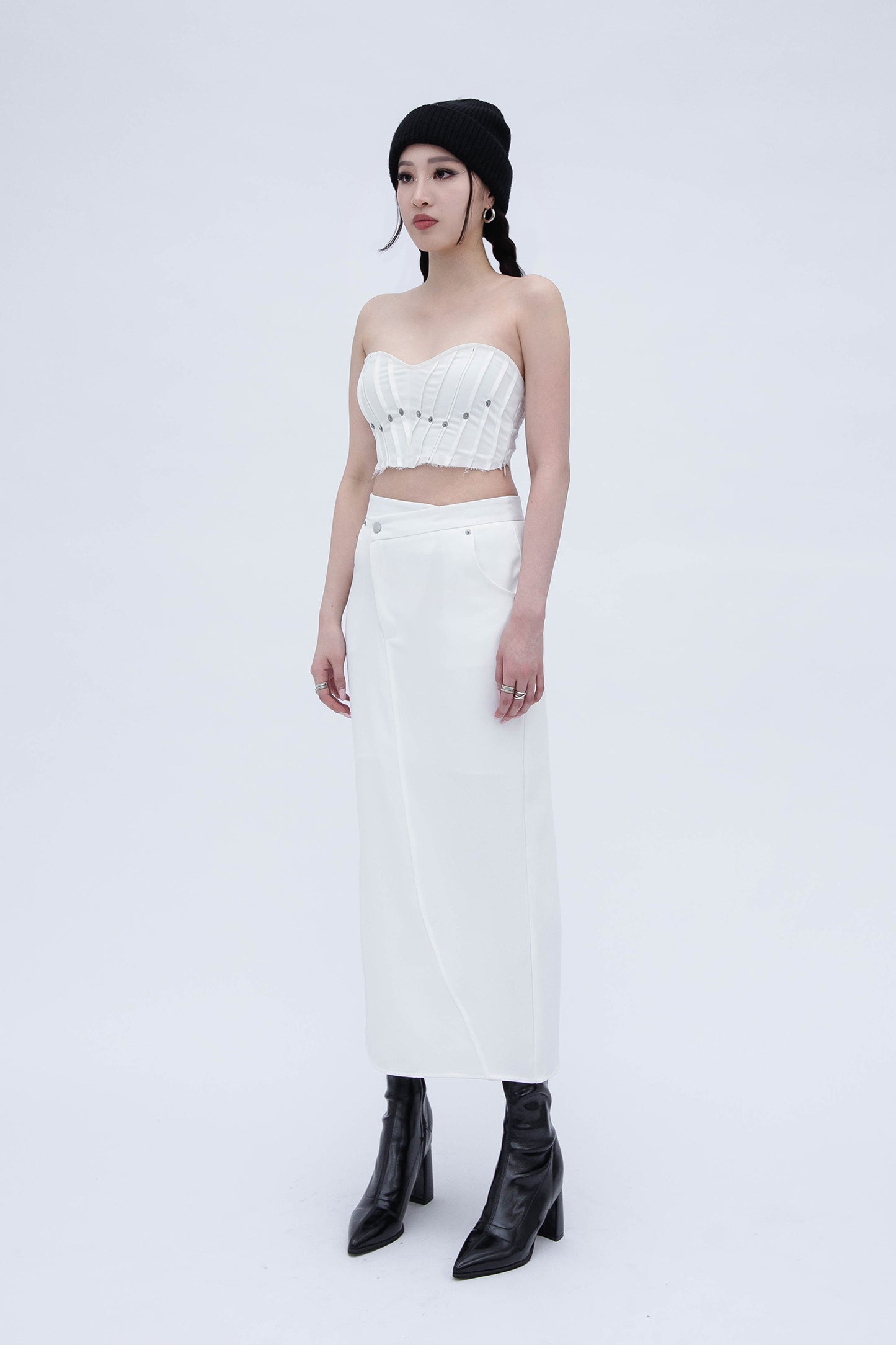 RIVET TUBE TOP (WHITE)