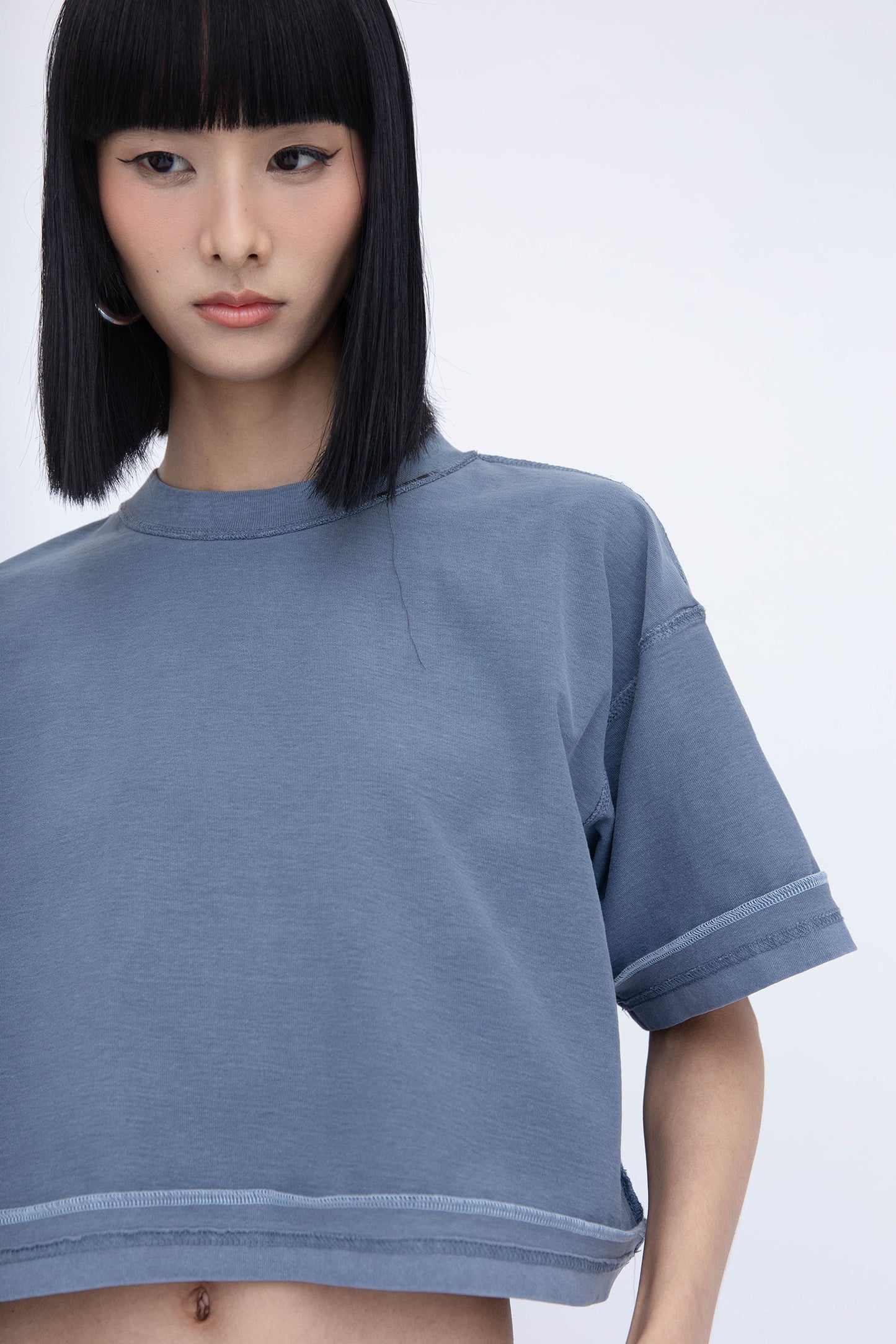 REVERSIBLE CROP T-SHIRT (DUSTY BLUE)