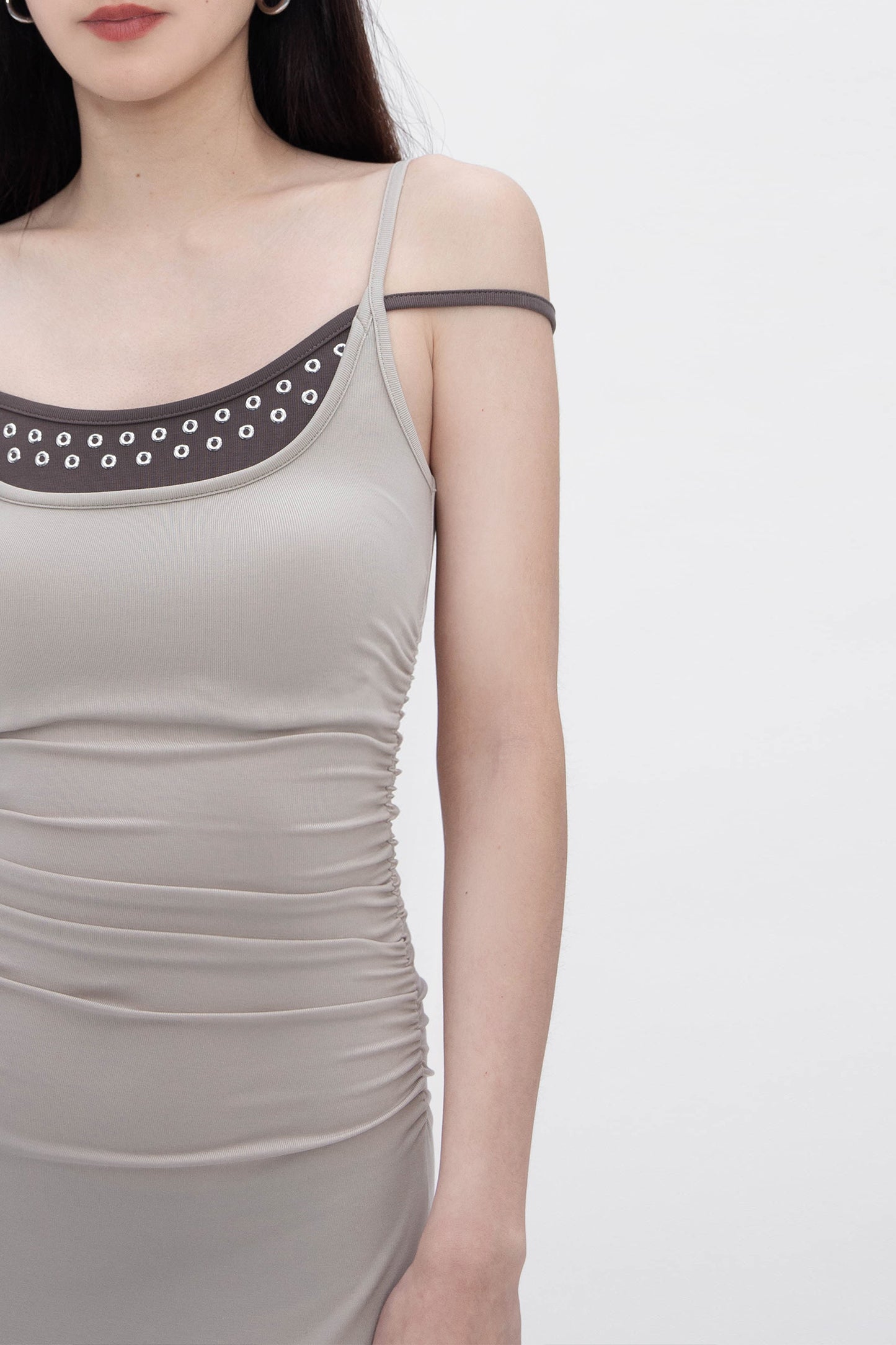 TWOEYE ASYMMETRICAL DRESS (GREIGE)