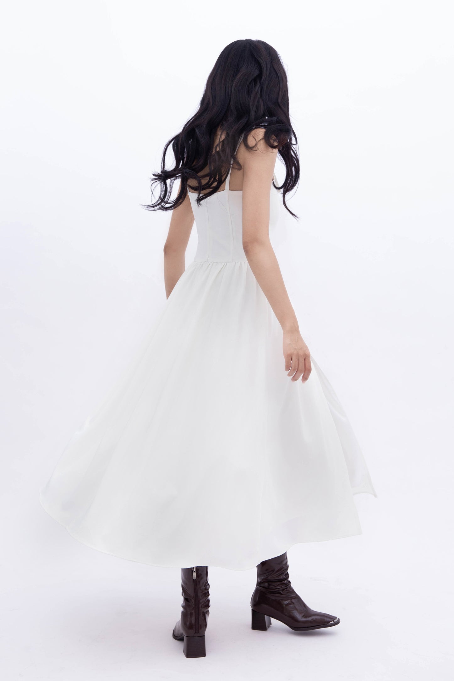 TAYA MAXI DRESS (WHITE)