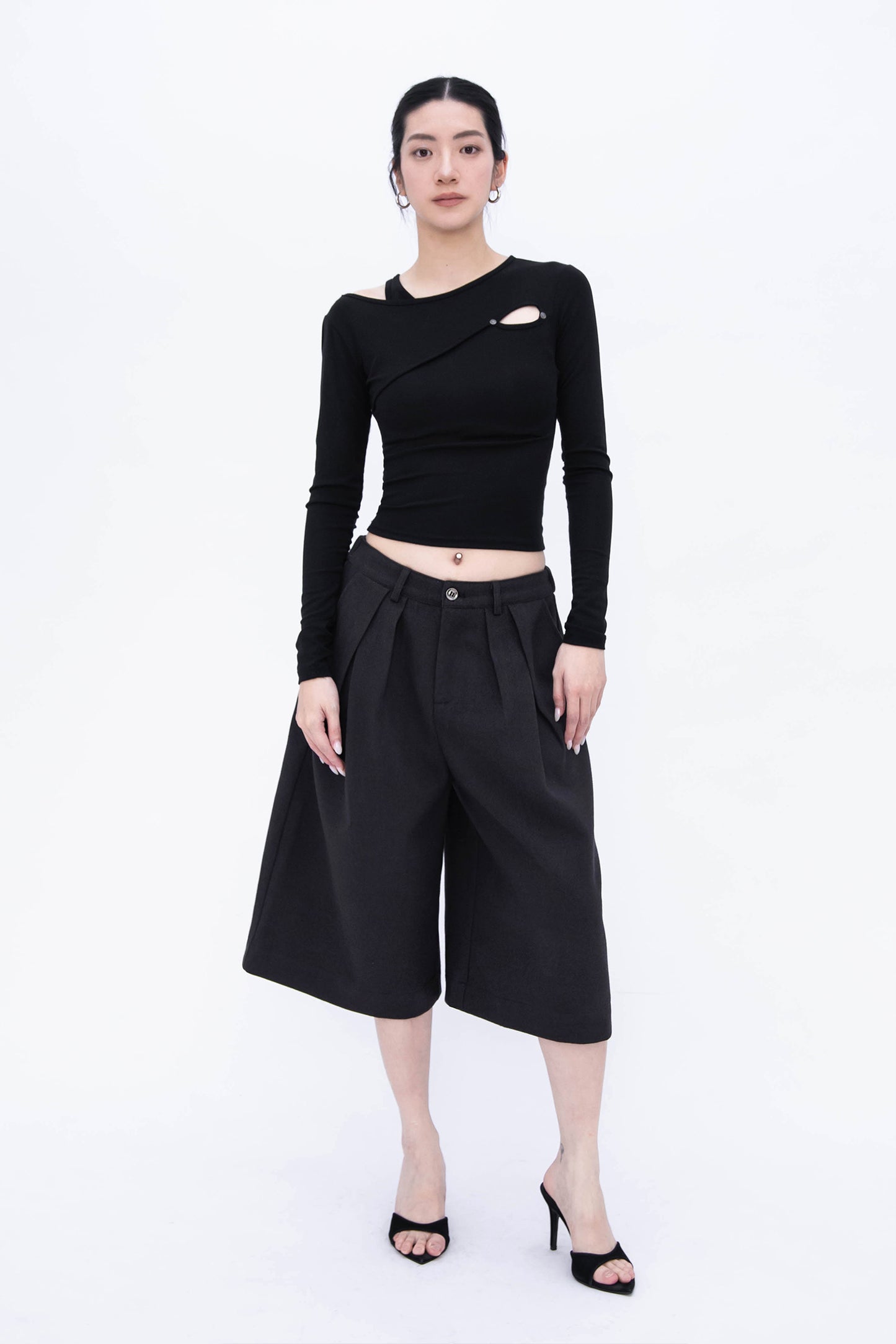 WOOLY JORTS (DARK GREY)