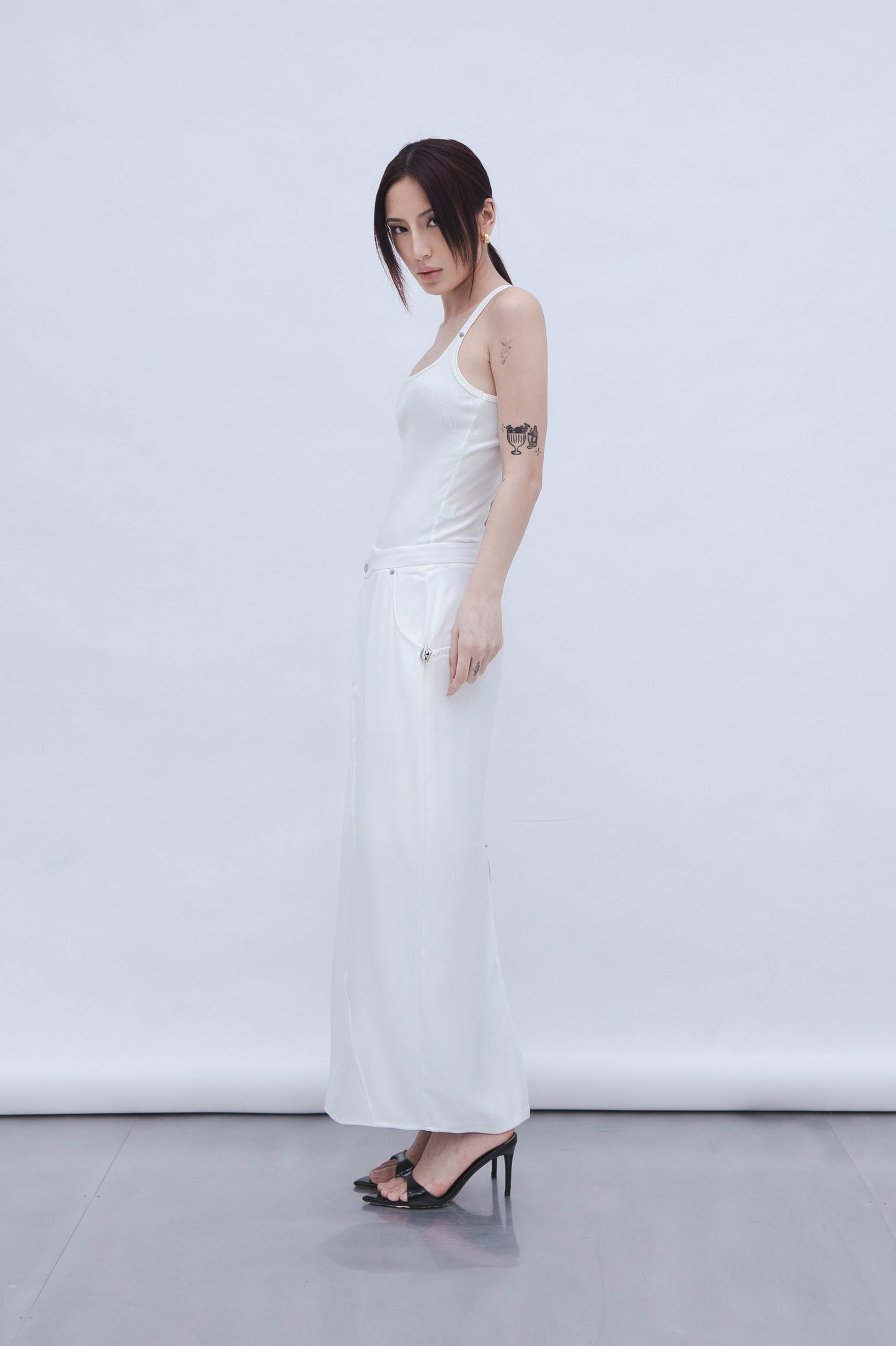 UTILITY SKIRT (WHITE)