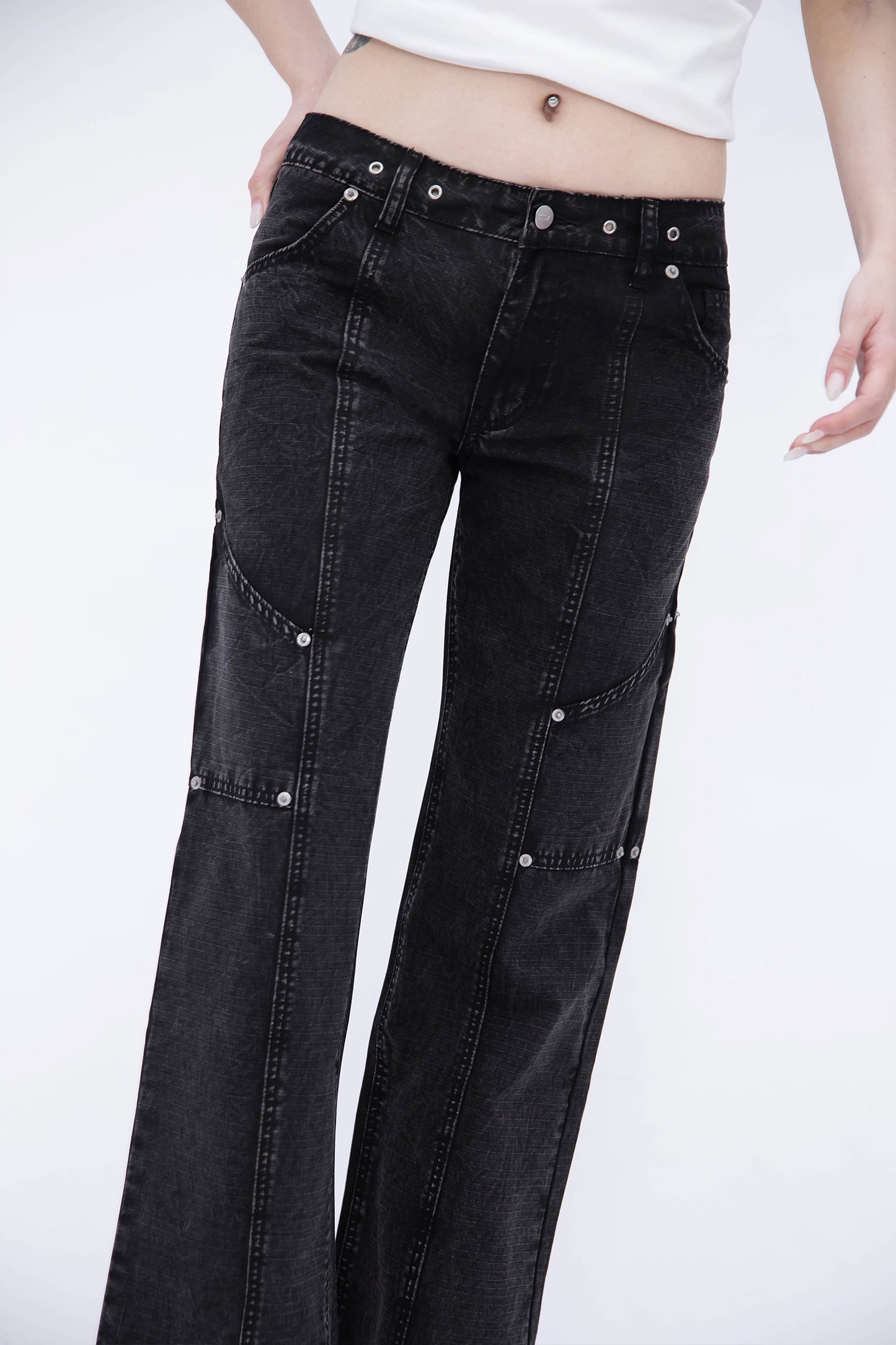 BRADDY RIVET PANTS (BLACK)