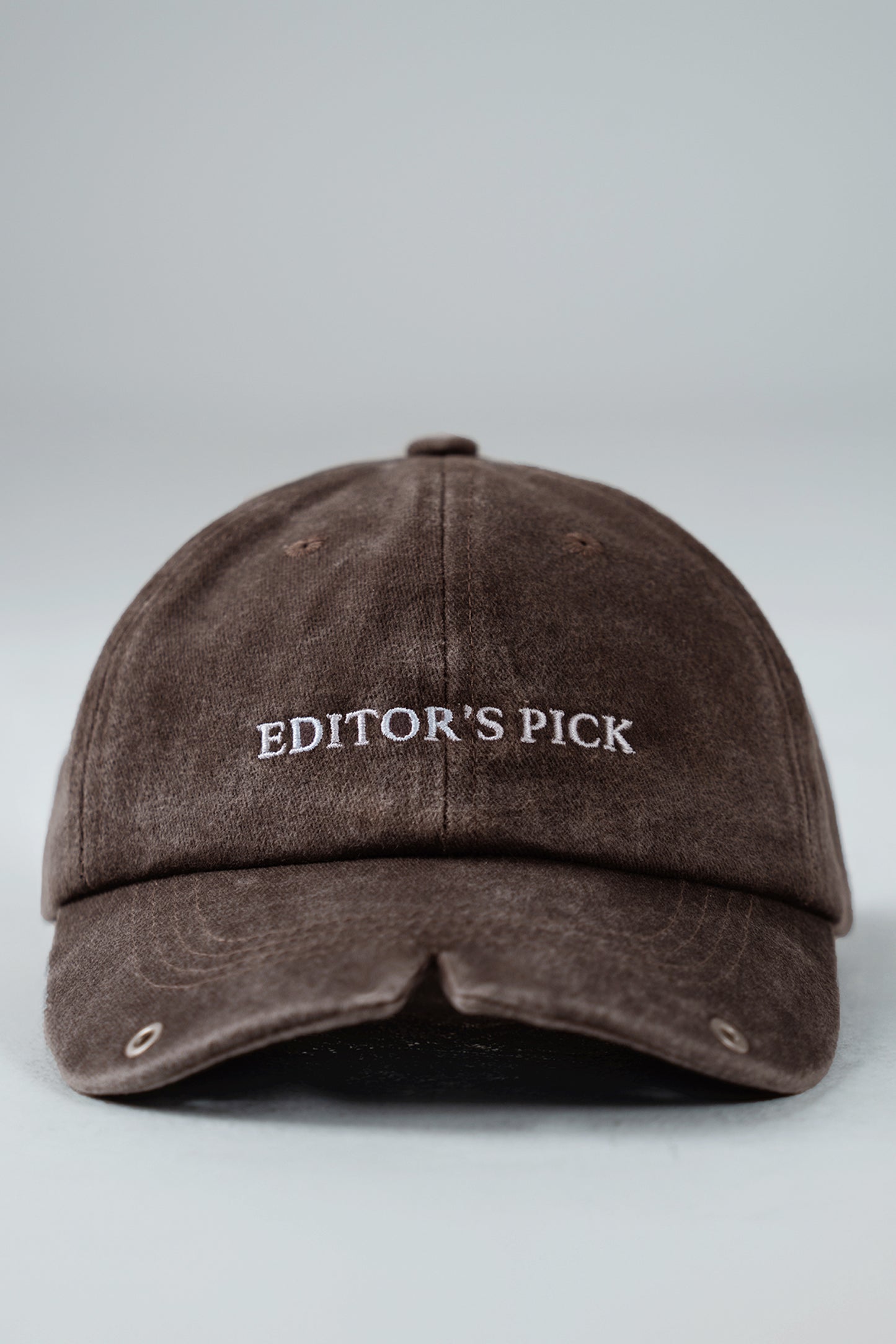 Vogue X UNDA: "EDITOR'S PICK" CAP