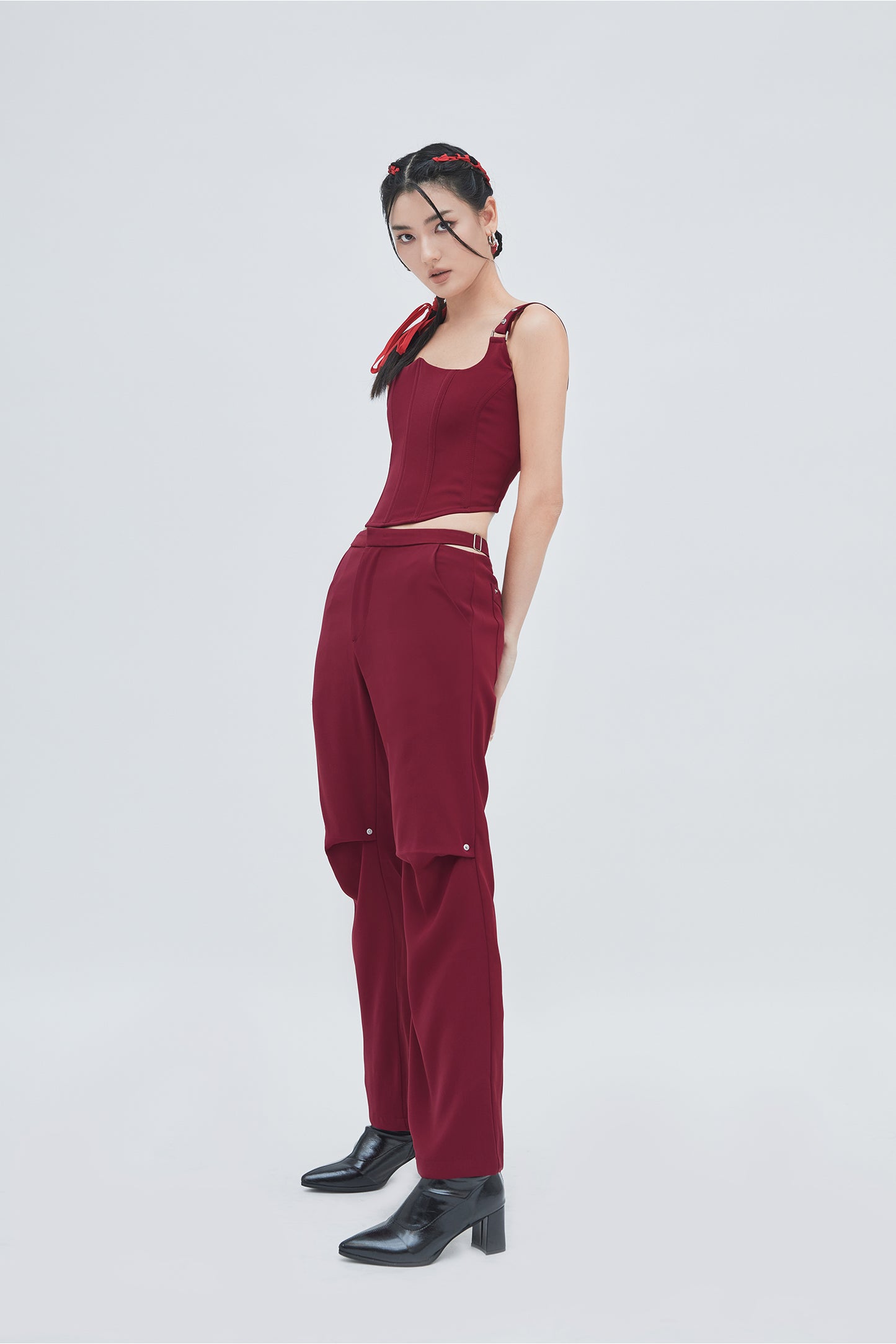 CUT OUT PANTS (DEEP RED)