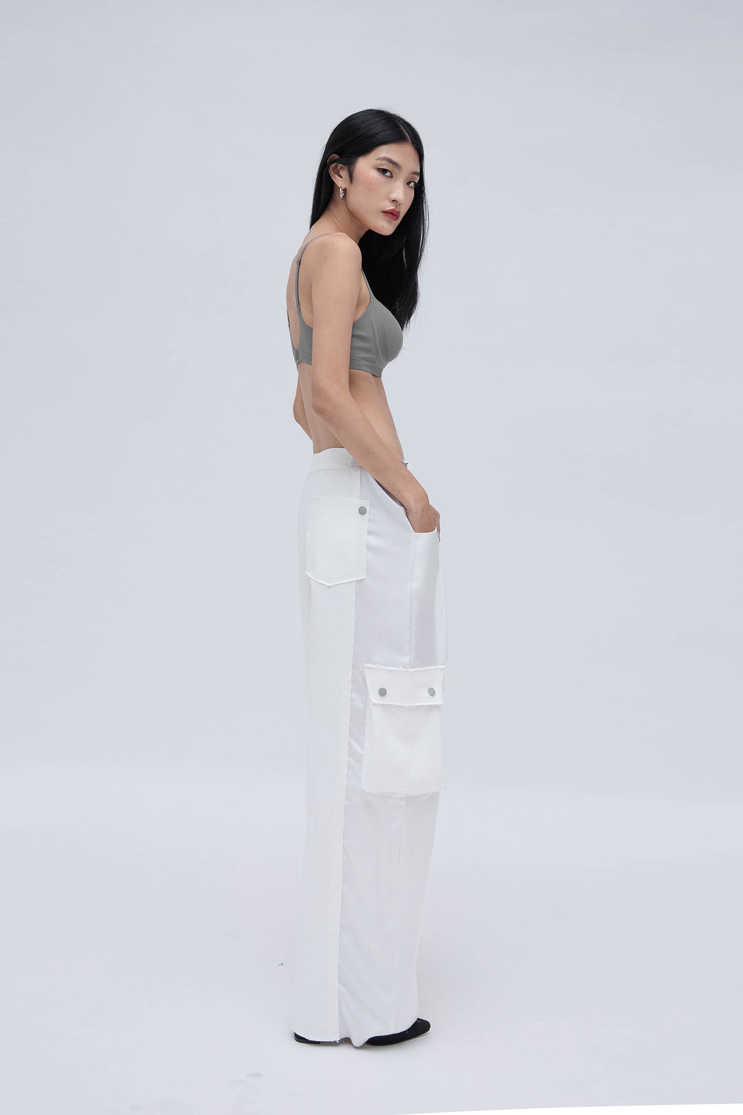 DENIM CARGO PANTS (WHITE)