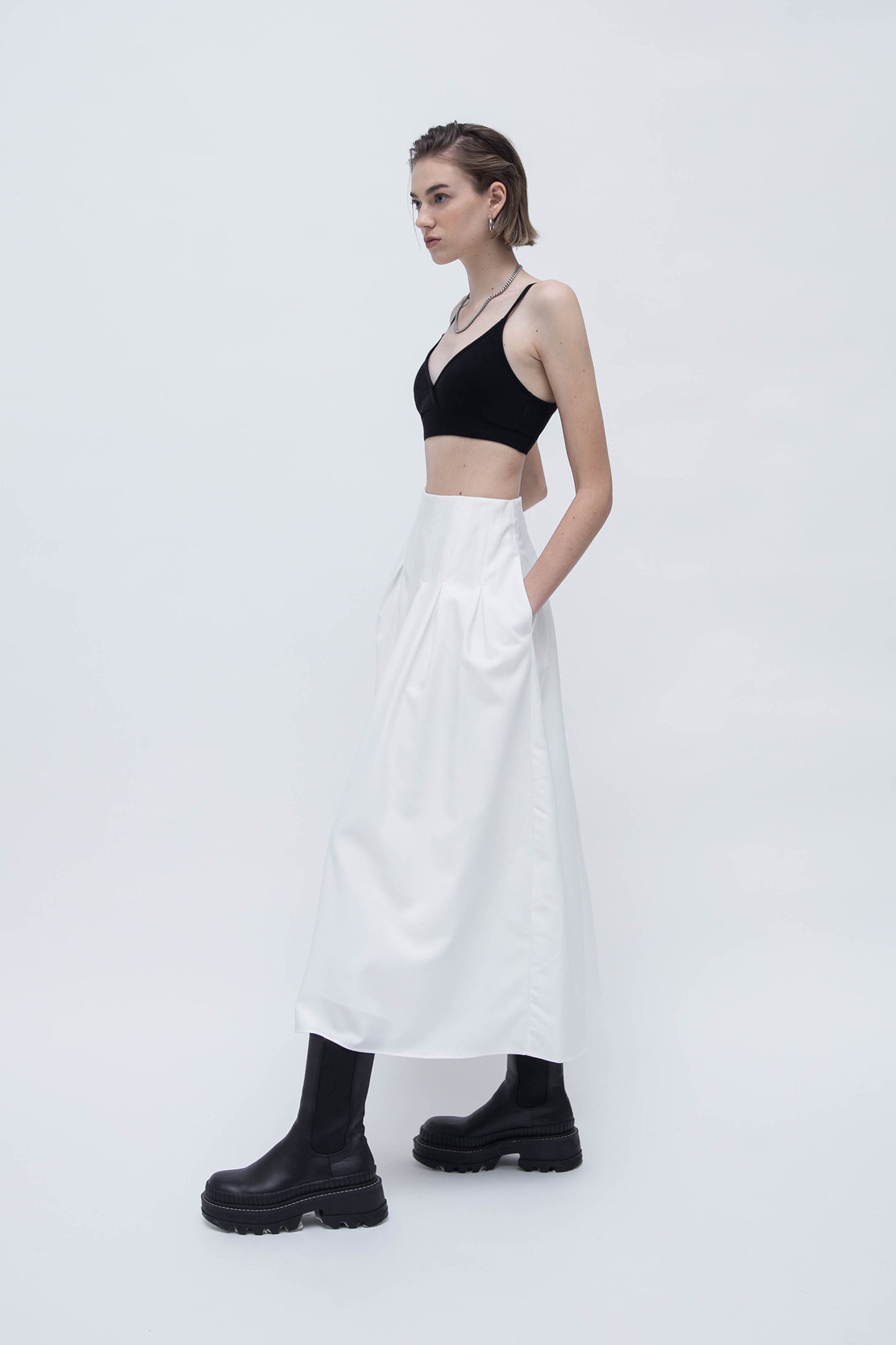 LILITH SKIRT (WHITE)