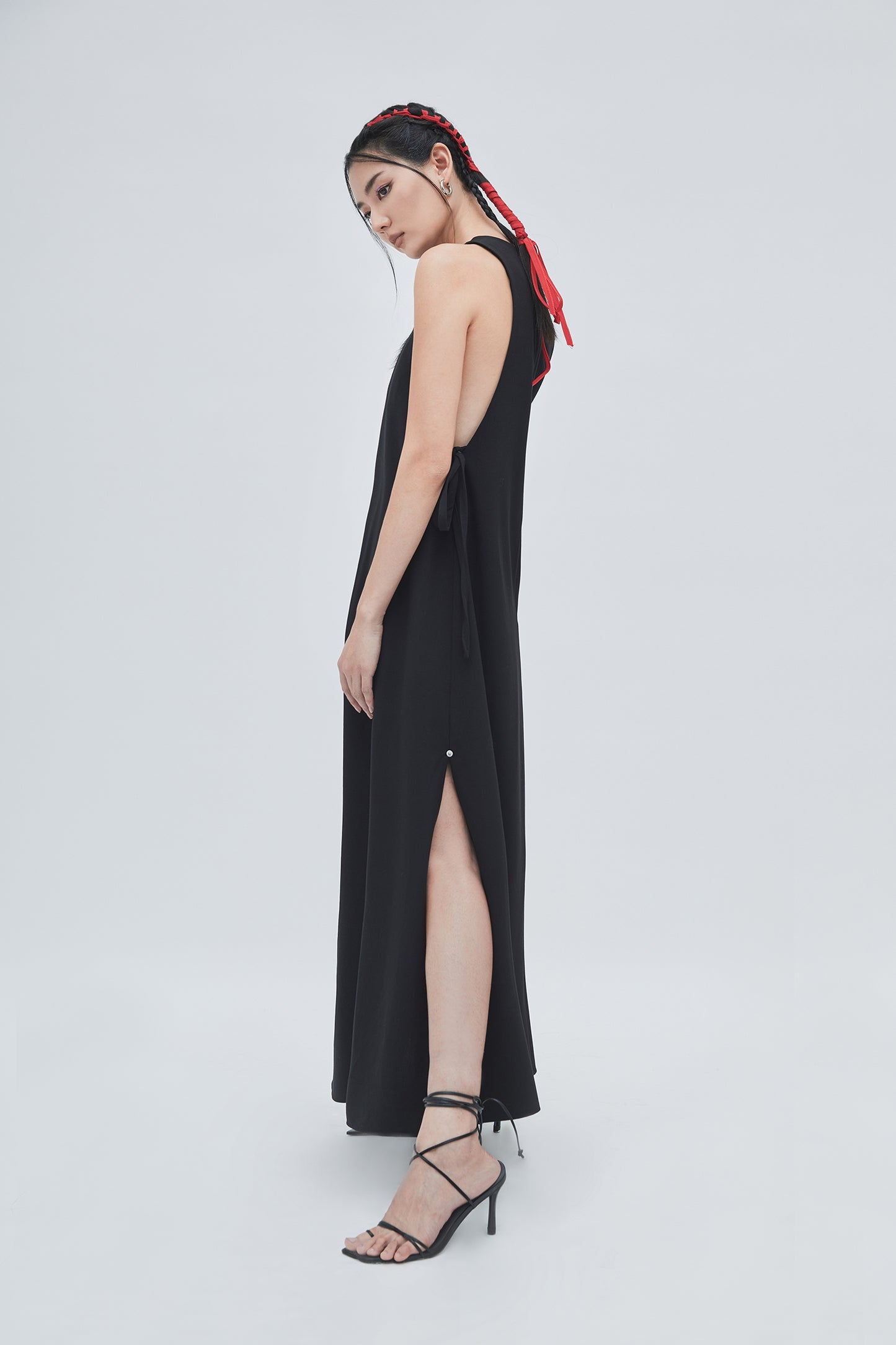 A-LINE MAXI (BLACK)