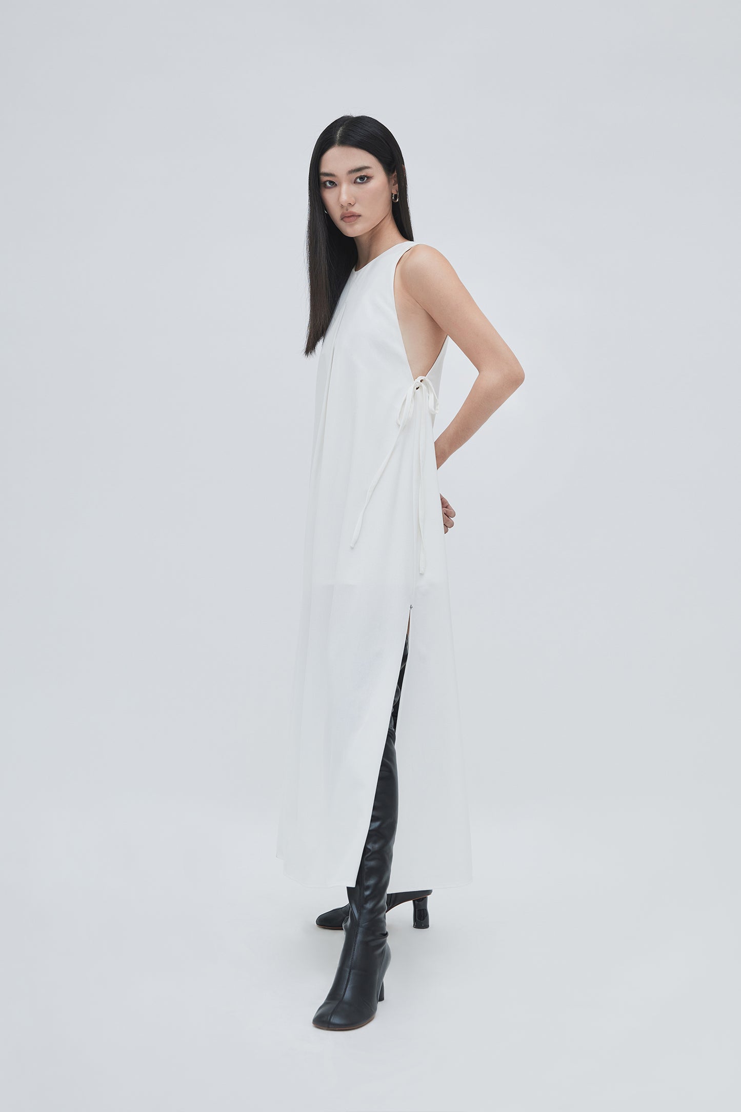 A-LINE MAXI (WHITE)