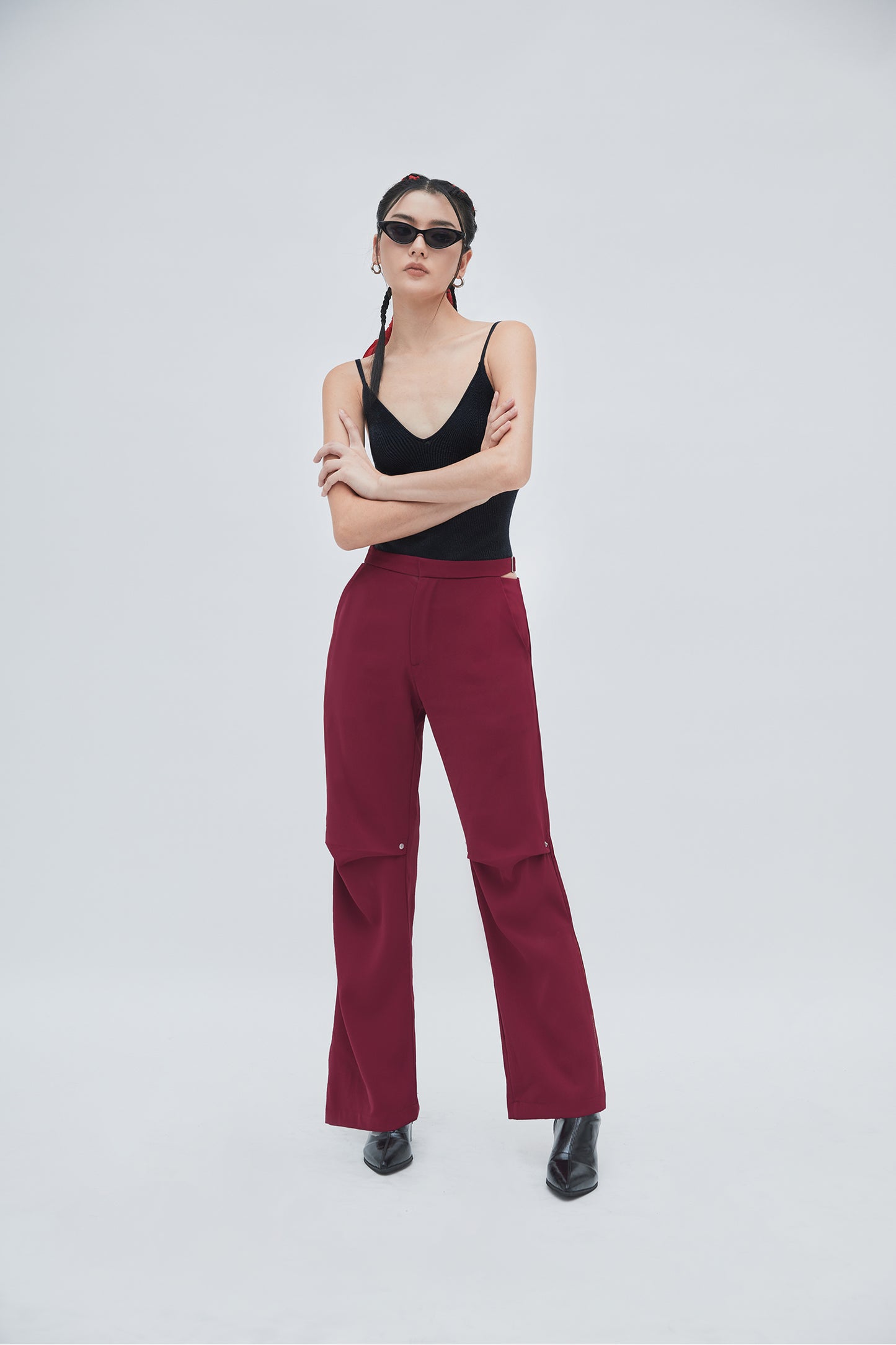 CUT OUT PANTS (DEEP RED)