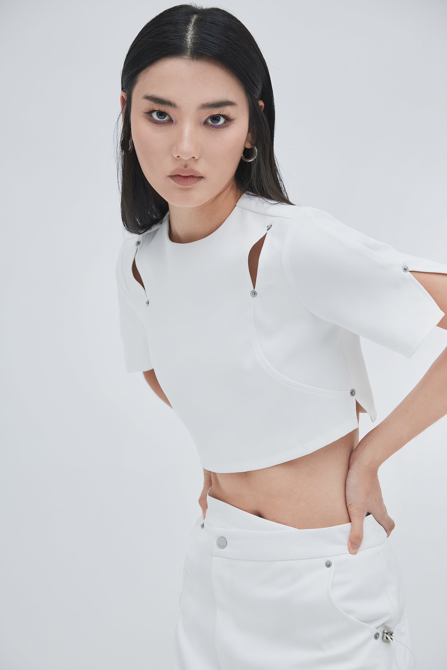 RIVET CROP TOP (WHITE)