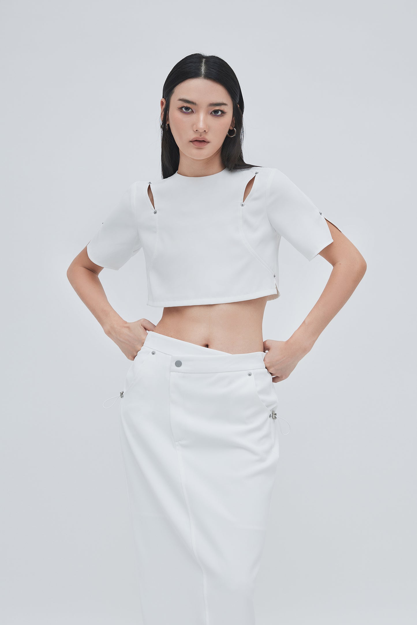 RIVET CROP TOP (WHITE)